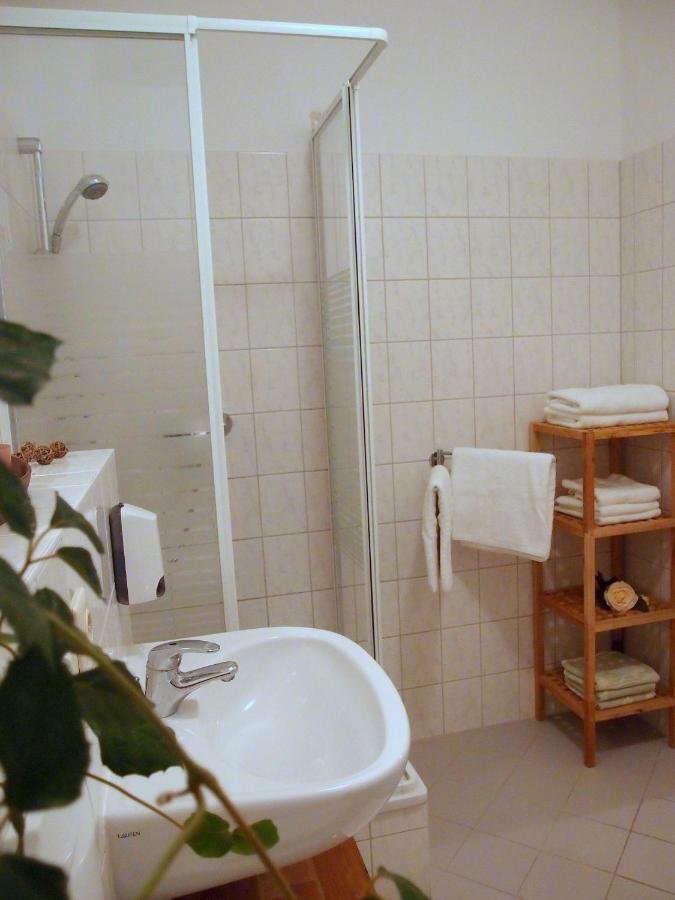 Ferienwohnung In Der Altstadt Von Erfurt Exterior photo